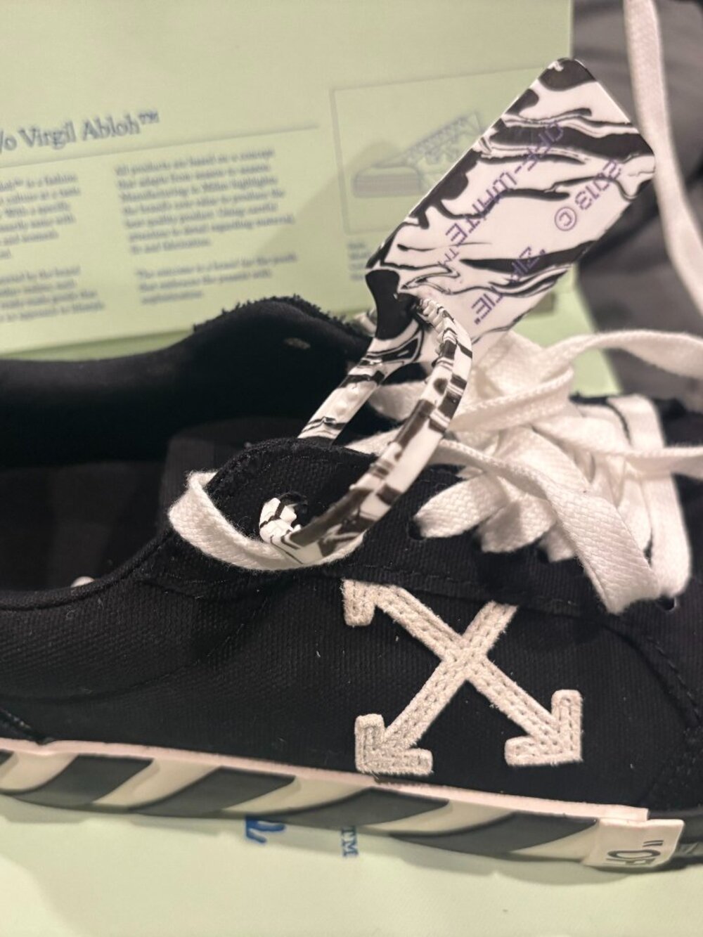 NWT Off-White c/o Virgil Abloh Size 38